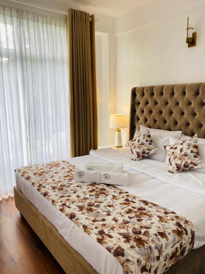 Grand Winterberry - Lake View Luxury Residence Nuwara Eliya Ngoại thất bức ảnh